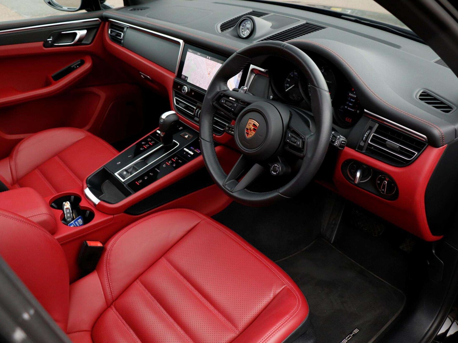 Used Porsche Macan 2022 for sale - 77842320: Photo 11