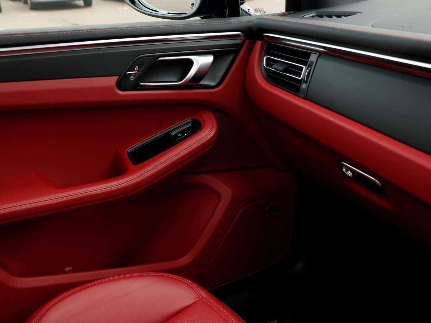 Used Porsche Macan 2022 for sale - 77842320: Photo 20