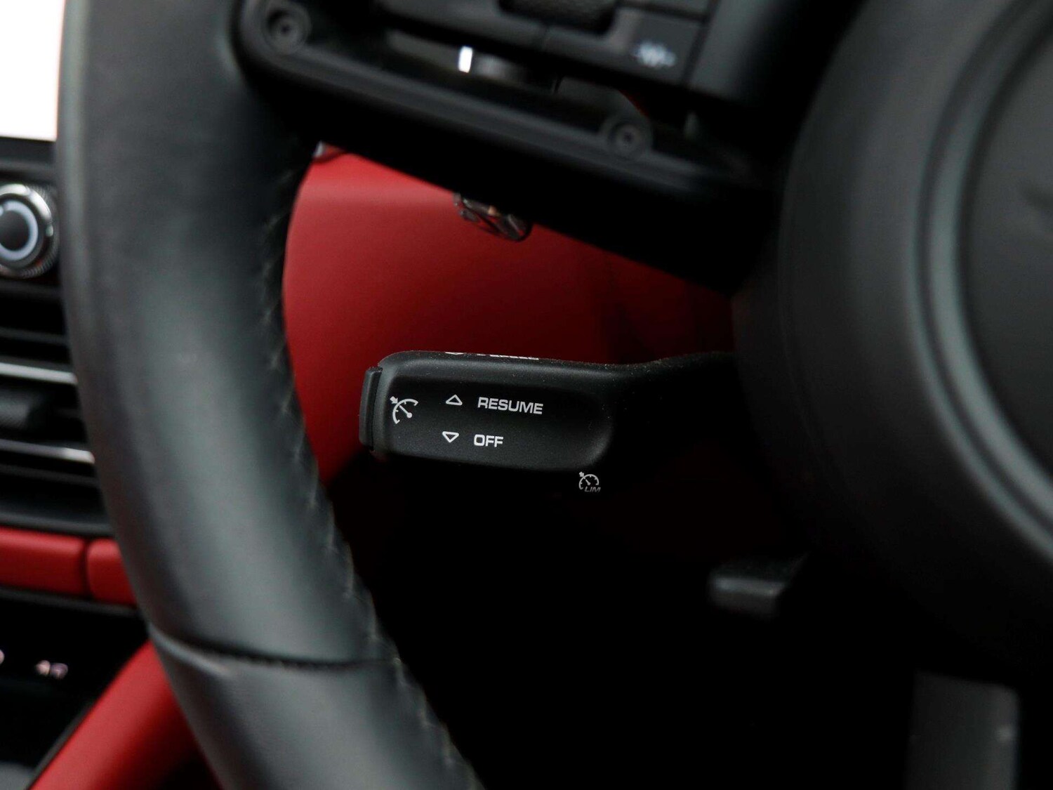 Used Porsche Macan 2022 for sale - 77842320: Photo 21