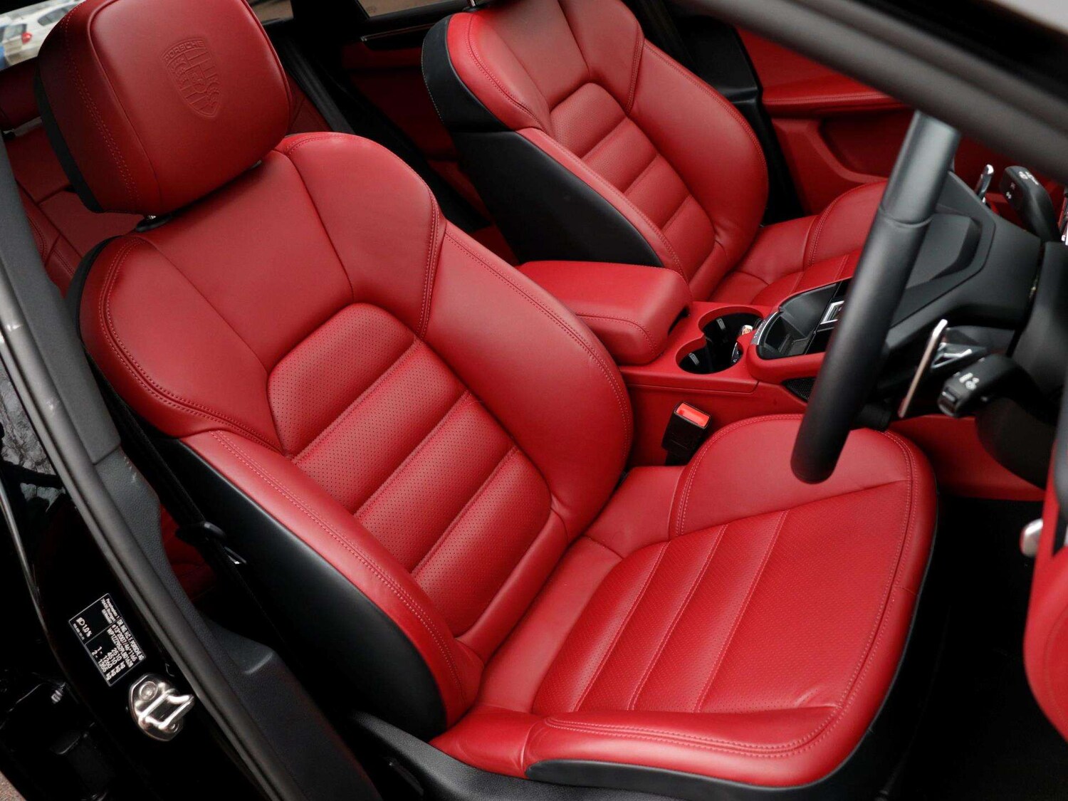 Used Porsche Macan 2022 for sale - 77842320: Photo 26