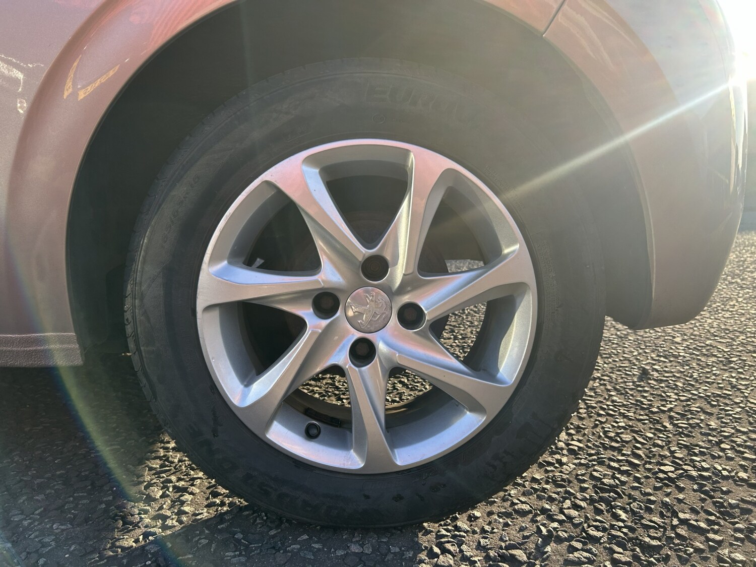 Used Peugeot 208 2014 for sale - 78145976: Photo 15