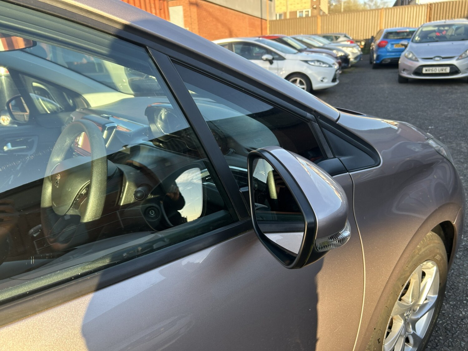 Used Peugeot 208 2014 for sale - 78145976: Photo 18