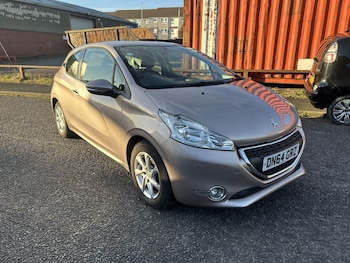 Used Peugeot 208 2014 for sale - 78145976: Photo
