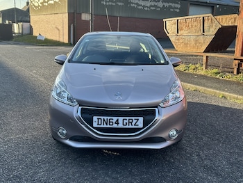 Used Peugeot 208 2014 for sale - 78145976: Photo