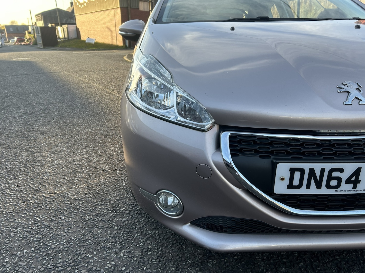 Used Peugeot 208 2014 for sale - 78145976: Photo 4