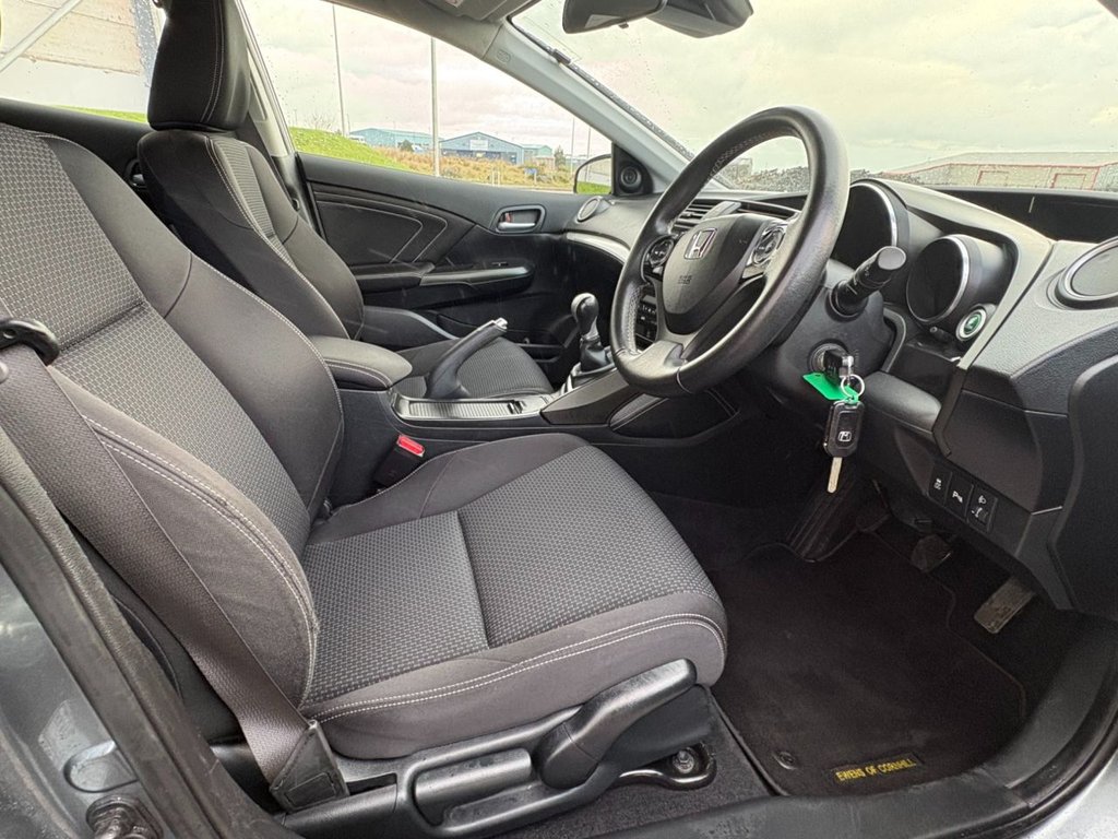 Used Honda Civic 2016 for sale - 77498813: Photo 9