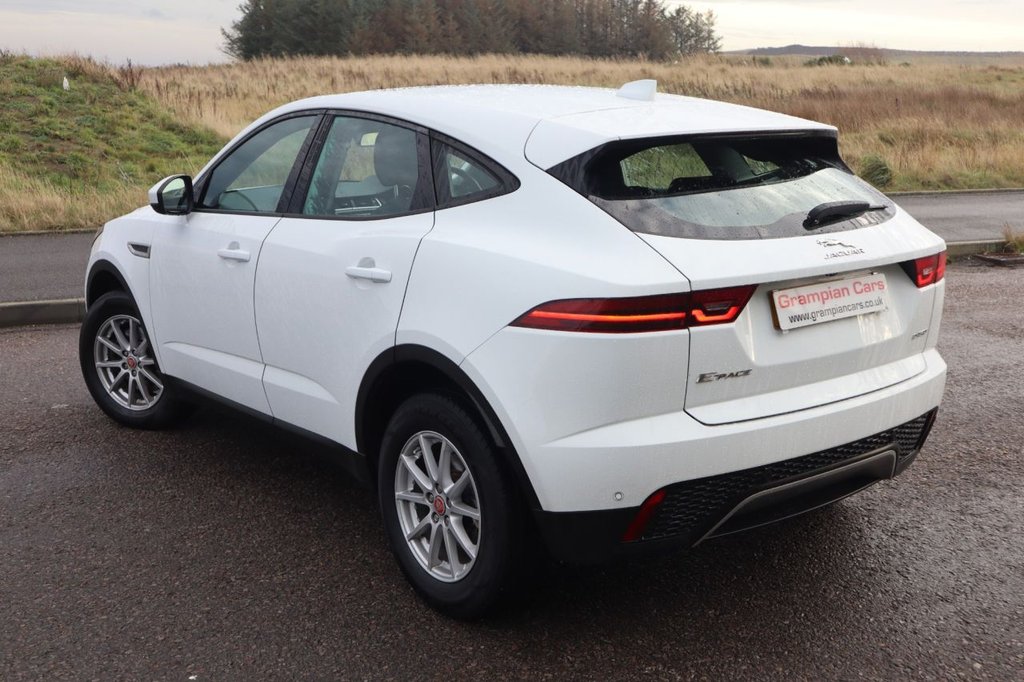 Used Jaguar E-Pace 2019 for sale - 76496582: Photo 5