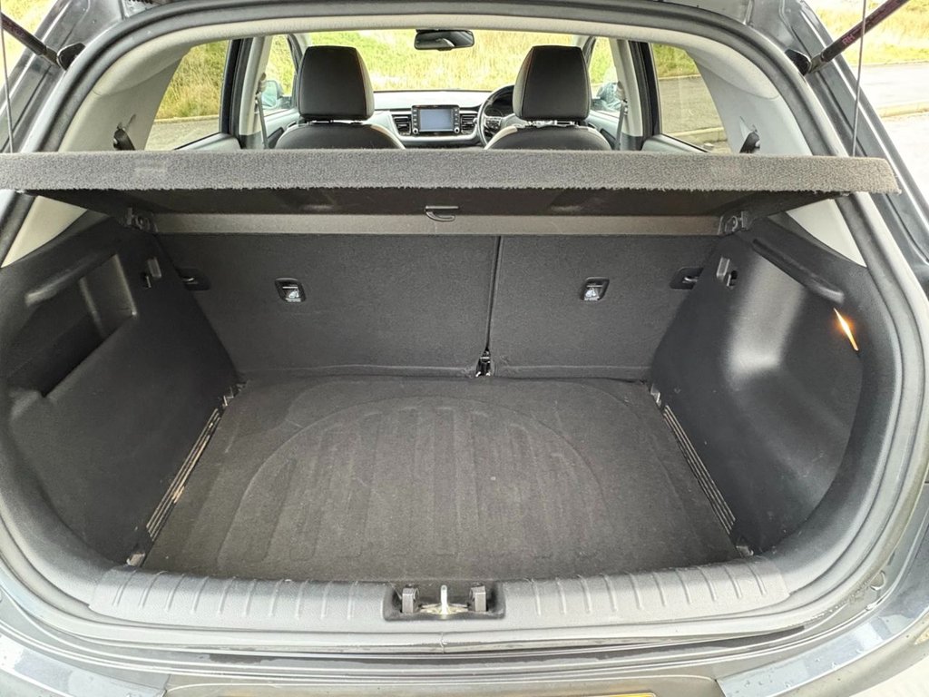 Used Kia Stonic 2019 for sale - 76986410: Photo 13