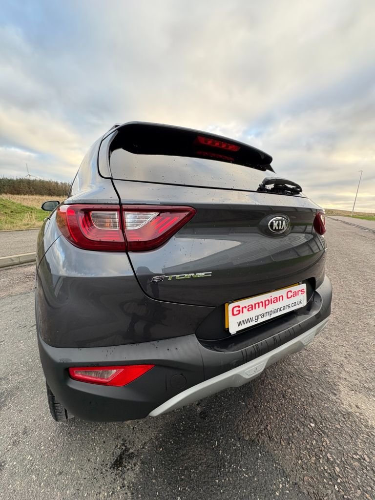 Used Kia Stonic 2019 for sale - 76986410: Photo 6