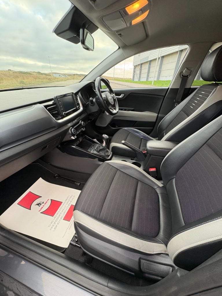 Used Kia Stonic 2019 for sale - 76986410: Photo 9