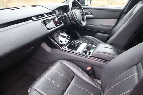Used Land Rover Range Rover Velar 2018 for sale - 76245447: Photo 10