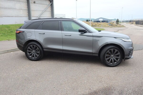 Used Land Rover Range Rover Velar 2018 for sale - 76245447: Photo 2