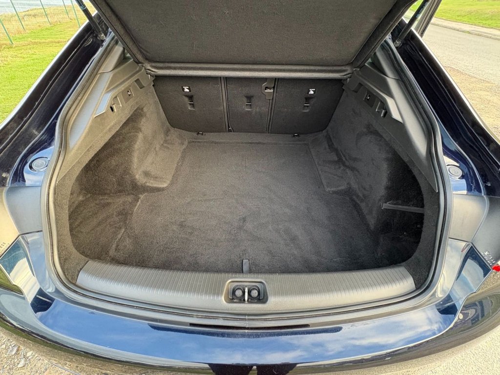 Used Vauxhall Insignia 2019 for sale - 77072764: Photo 12