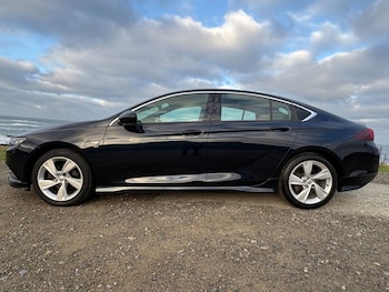 Used Vauxhall Insignia 2019 for sale - 77072764: Photo