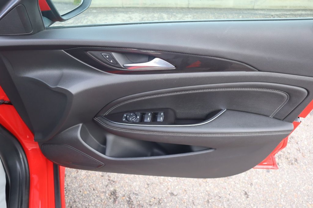 Used Vauxhall Insignia 2019 for sale - 76132944: Photo 16