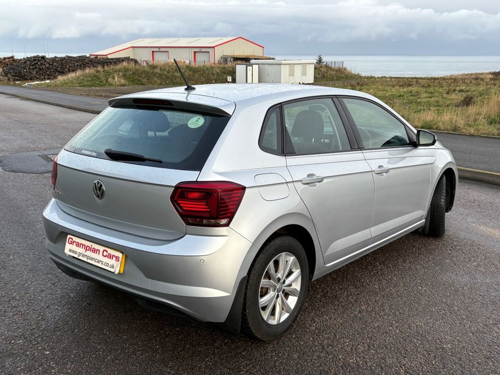 Used Volkswagen Polo 2018 for sale - 76496519: Photo 4