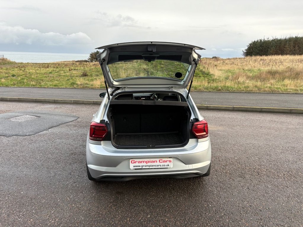 Used Volkswagen Polo 2018 for sale - 76496519: Photo 7