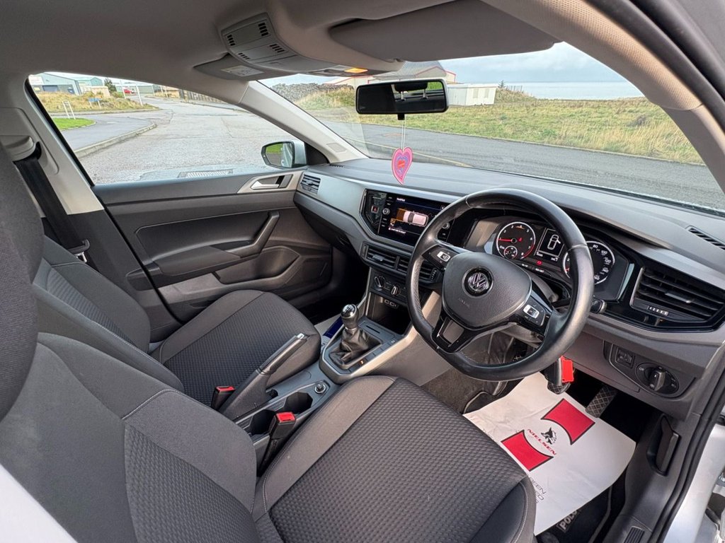 Used Volkswagen Polo 2018 for sale - 76496519: Photo 8