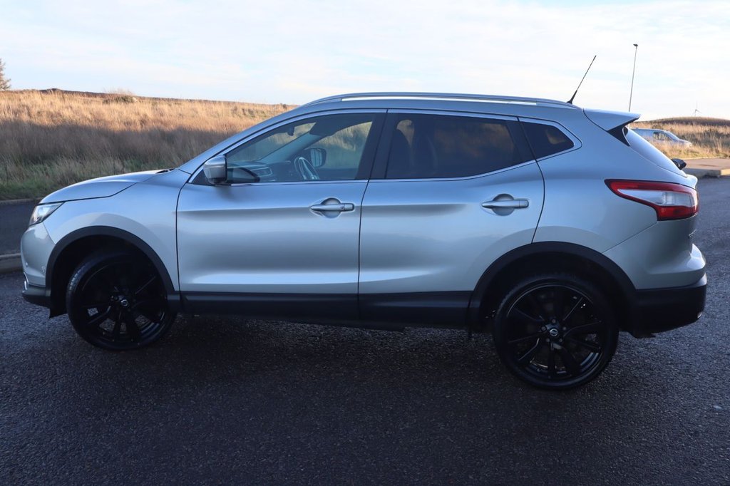 Used Nissan Qashqai 2014 for sale - 76962761: Photo 3