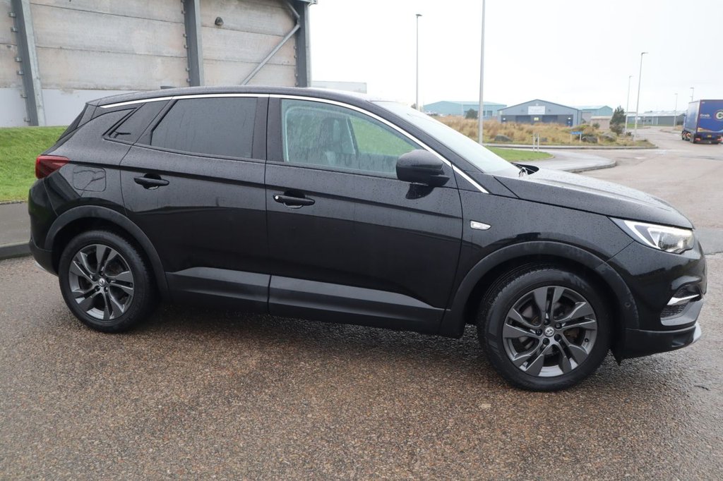 Used Vauxhall Grandland X 2019 for sale - 77172271: Photo 2