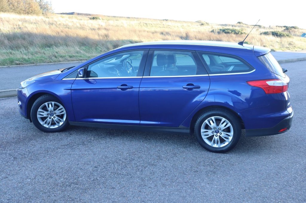 Used Ford Focus 2014 for sale - 76883607: Photo 4