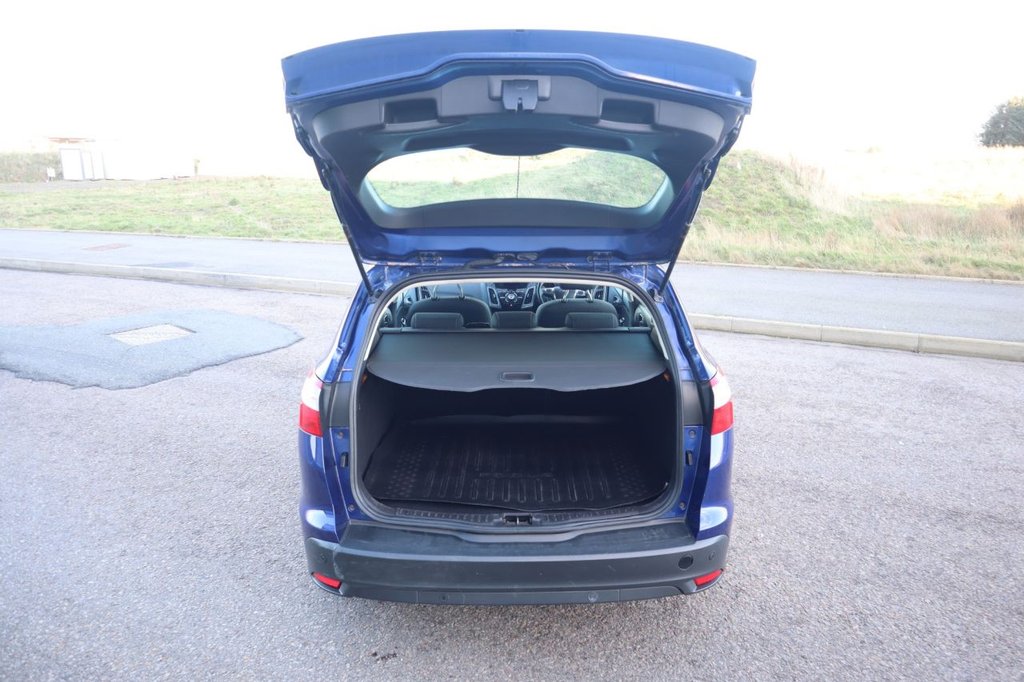 Used Ford Focus 2014 for sale - 76883607: Photo 7