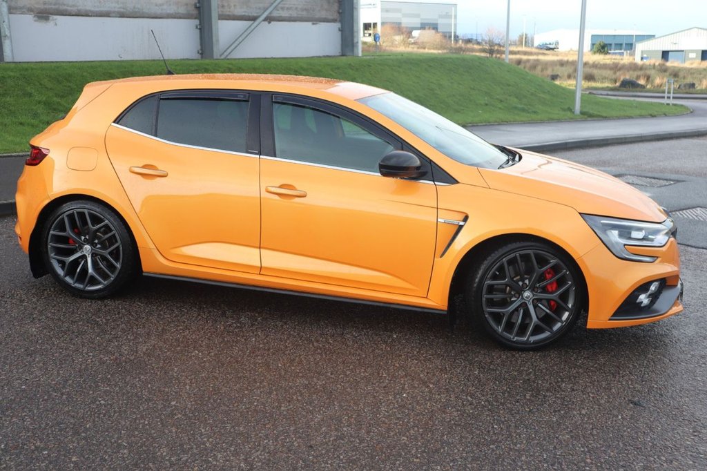 Used Renault Megane 2019 for sale - 76868003: Photo 2