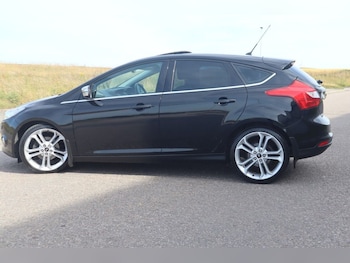 Used Ford Focus 2013 for sale - 75275622: Photo