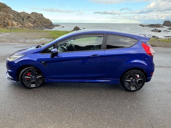 Used Ford Fiesta 2015 for sale - 77521336: Photo