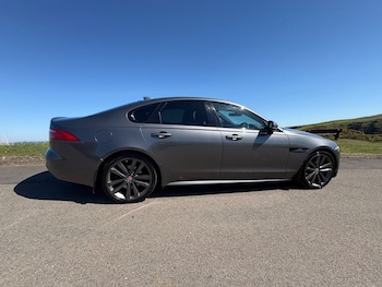 Used Jaguar XF 2018 for sale - 78425920: Photo