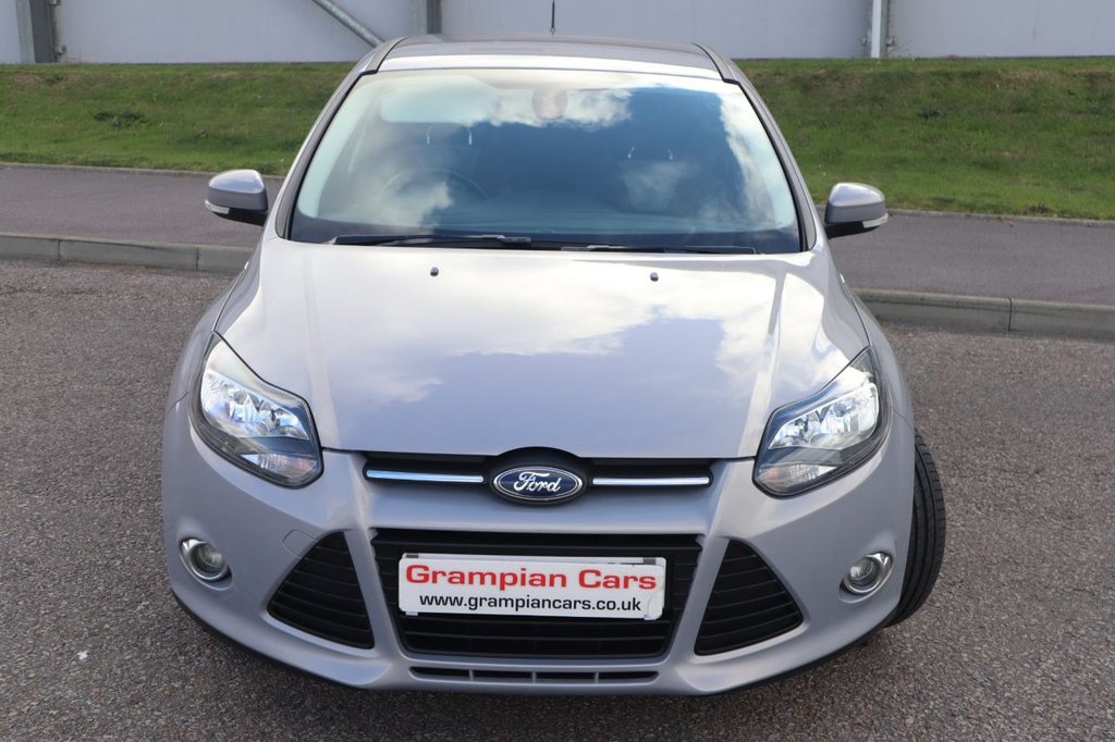 Used Ford Focus 2013 for sale - 76386035: Photo 4