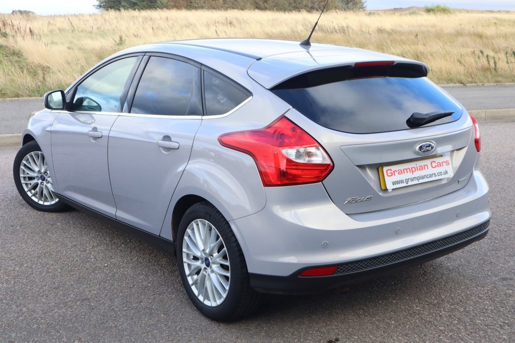 Used Ford Focus 2013 for sale - 76386035: Photo 5