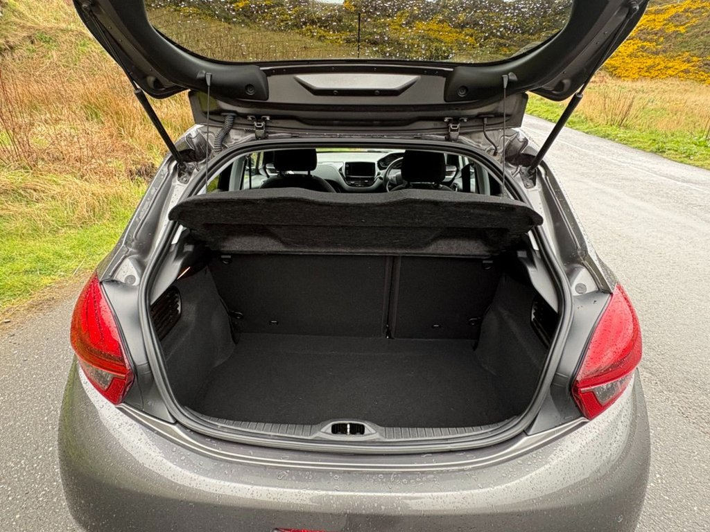 Used Peugeot 208 2019 for sale - 78181660: Photo 18