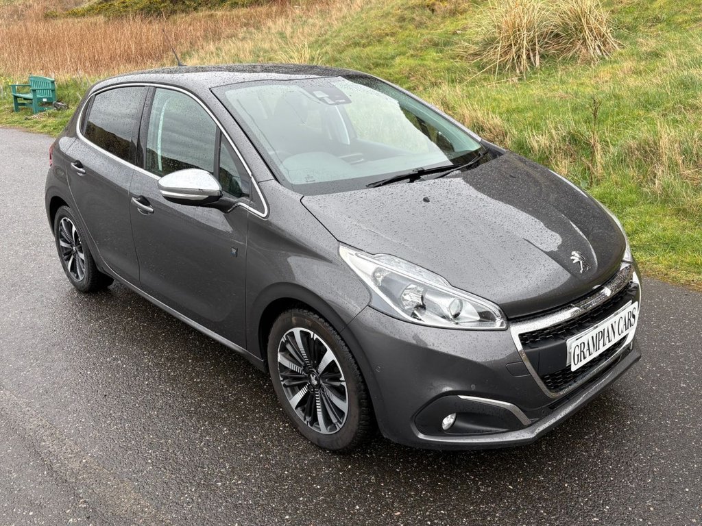 Used Peugeot 208 2019 for sale - 78181660: Photo 2
