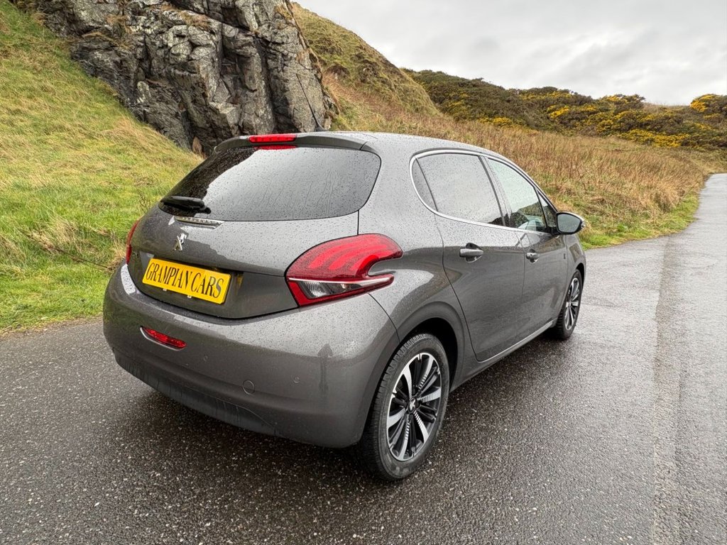 Used Peugeot 208 2019 for sale - 78181660: Photo 5