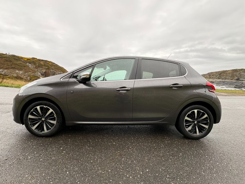 Used Peugeot 208 2019 for sale - 78181660: Photo 8