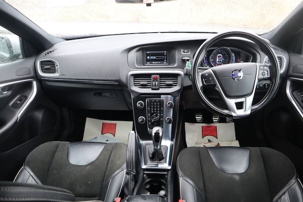 Used Volvo V40 2016 for sale - 75654232: Photo 11
