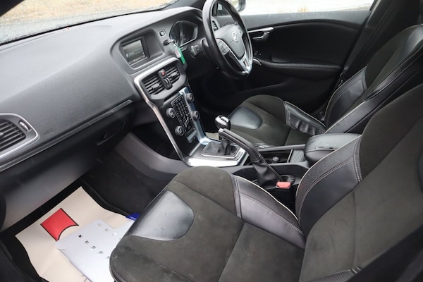 Used Volvo V40 2016 for sale - 75654232: Photo 12