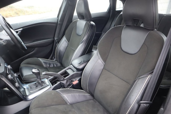 Used Volvo V40 2016 for sale - 75654232: Photo 13