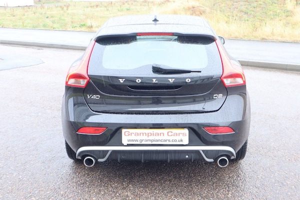 Used Volvo V40 2016 for sale - 75654232: Photo 5