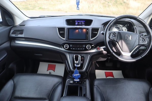 Used Honda CR-V 2018 for sale - 76080812: Photo 10