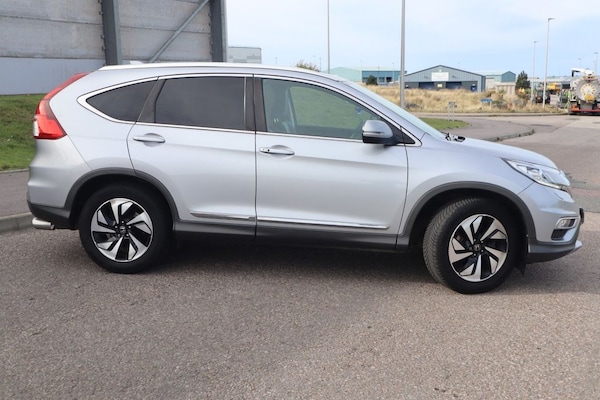Used Honda CR-V 2018 for sale - 76080812: Photo 2
