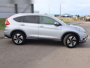 Used Honda CR-V 2018 for sale - 76080812: Photo 2