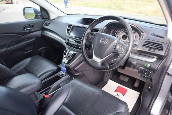 Used Honda CR-V 2018 for sale - 76080812: Photo 9