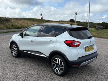 Used Renault Captur 2016 for sale - 79221515: Photo