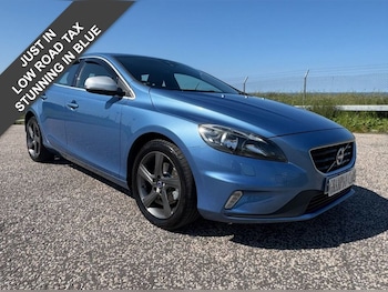 Used Volvo V40 2016 for sale - 79155603: Photo