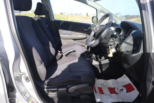Used Honda Jazz 2011 for sale - 76029238: Photo 10