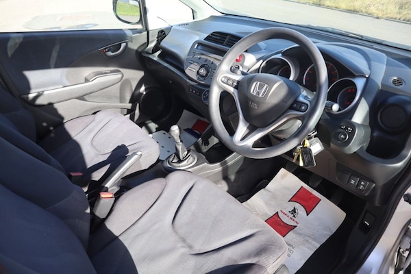 Used Honda Jazz 2011 for sale - 76029238: Photo 9