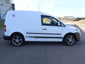 Used Volkswagen Caddy 2015 for sale - 75877396: Photo