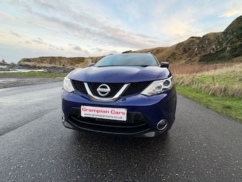 Used Nissan Qashqai 2017 for sale - 77369745: Photo